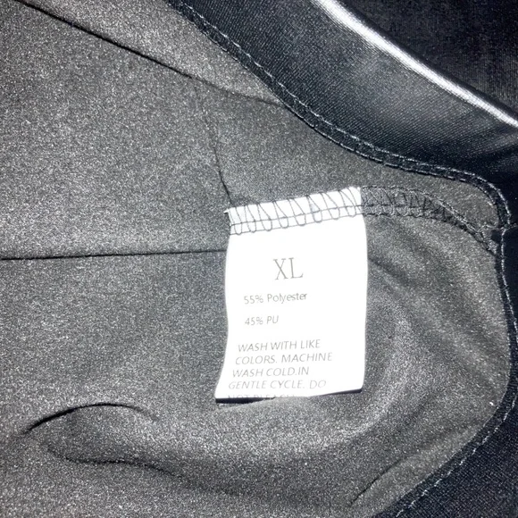 Back high-waisted PU leather leggings in size XL - Picture 3 of 8